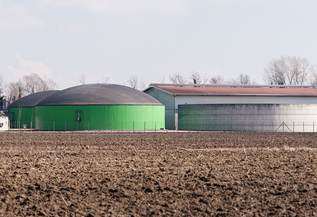 silos-of-production-plant-of-gas-methane-and-compo.jpg